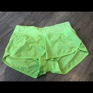 Lululemon speed shorts - zippy green - size 4
